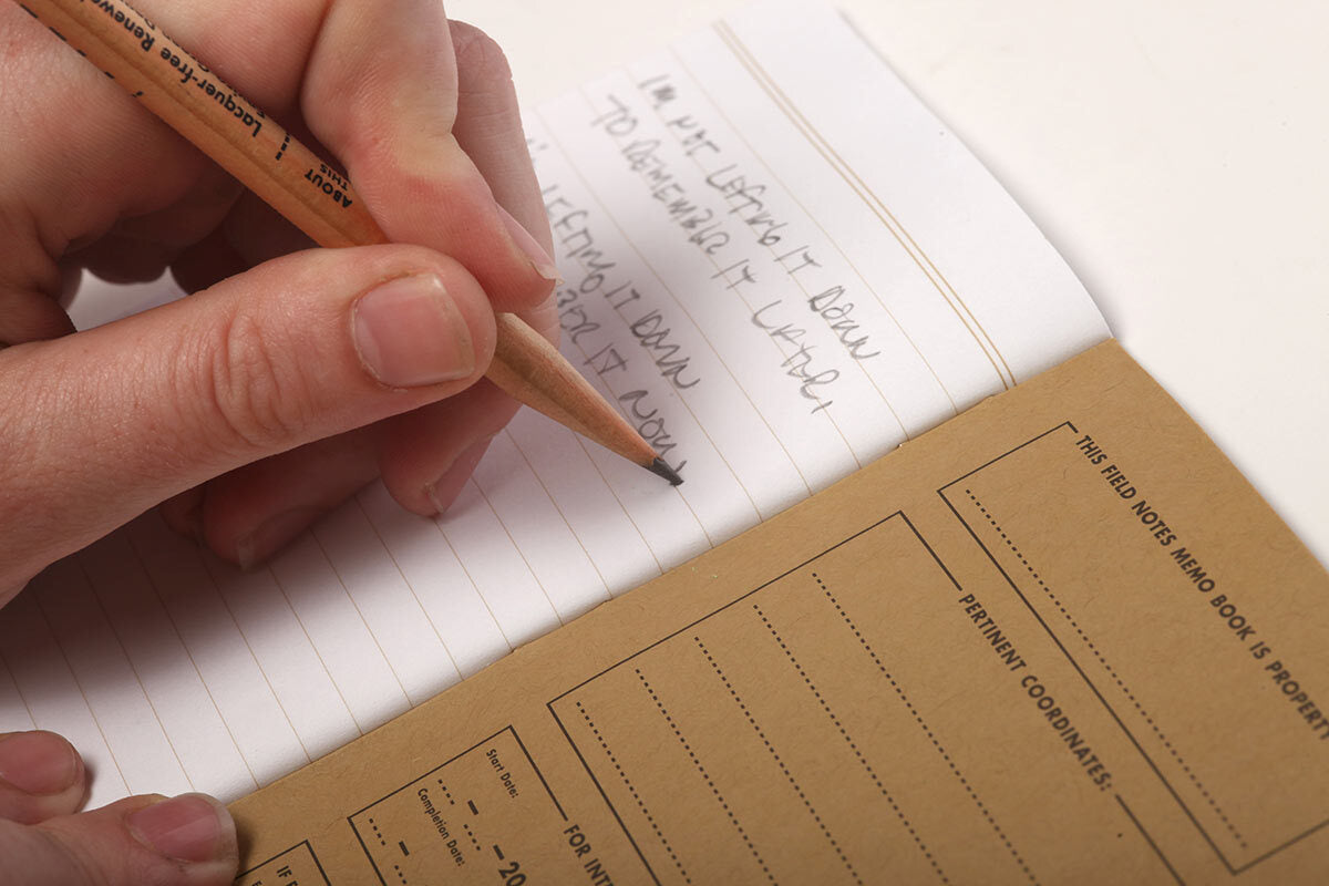 FIELD NOTES ORIGINAL KRAFT LEFT HANDED MEMO BOOK - 3 PK