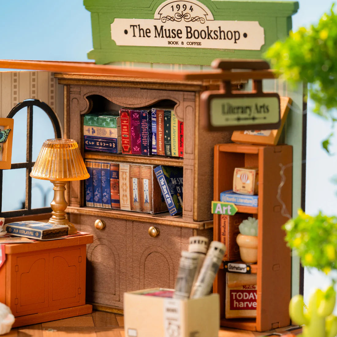 DIY MINIATURE HOUSE KIT -  THE MUSE BOOKSHOP