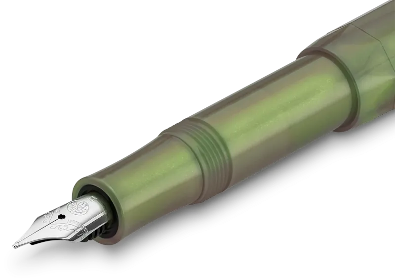 LUNAR SPORT FOUNTAIN PEN - SHADOW GREEN (MEDIUM NIB)