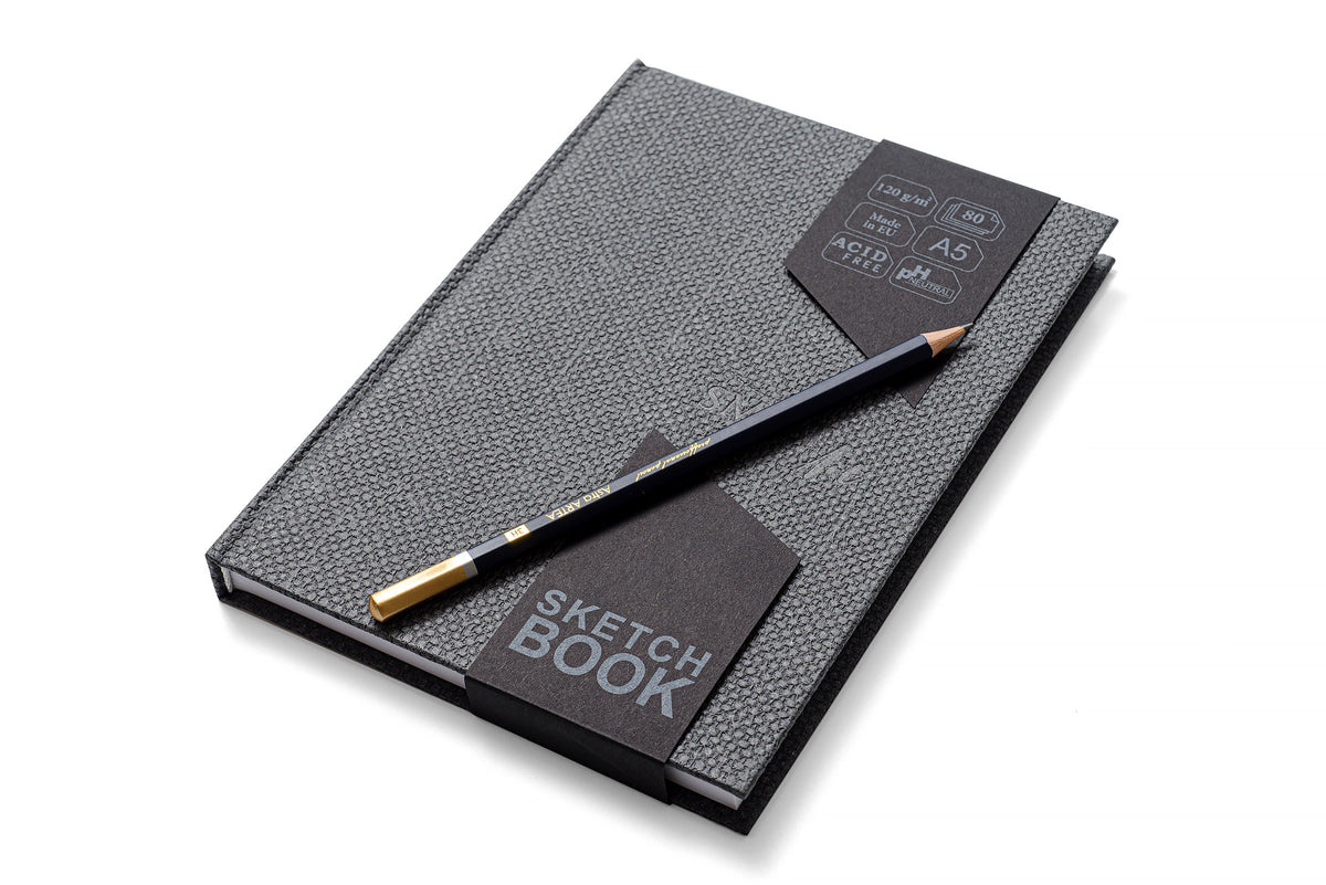 SKETCHBOOK WITH HARD COVER - A5