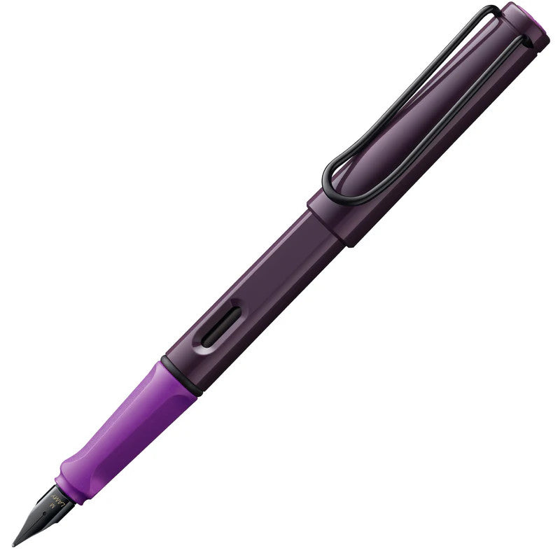 SAFARI  VIOLET BLACKBERRY  FOUNTAIN PEN FINE