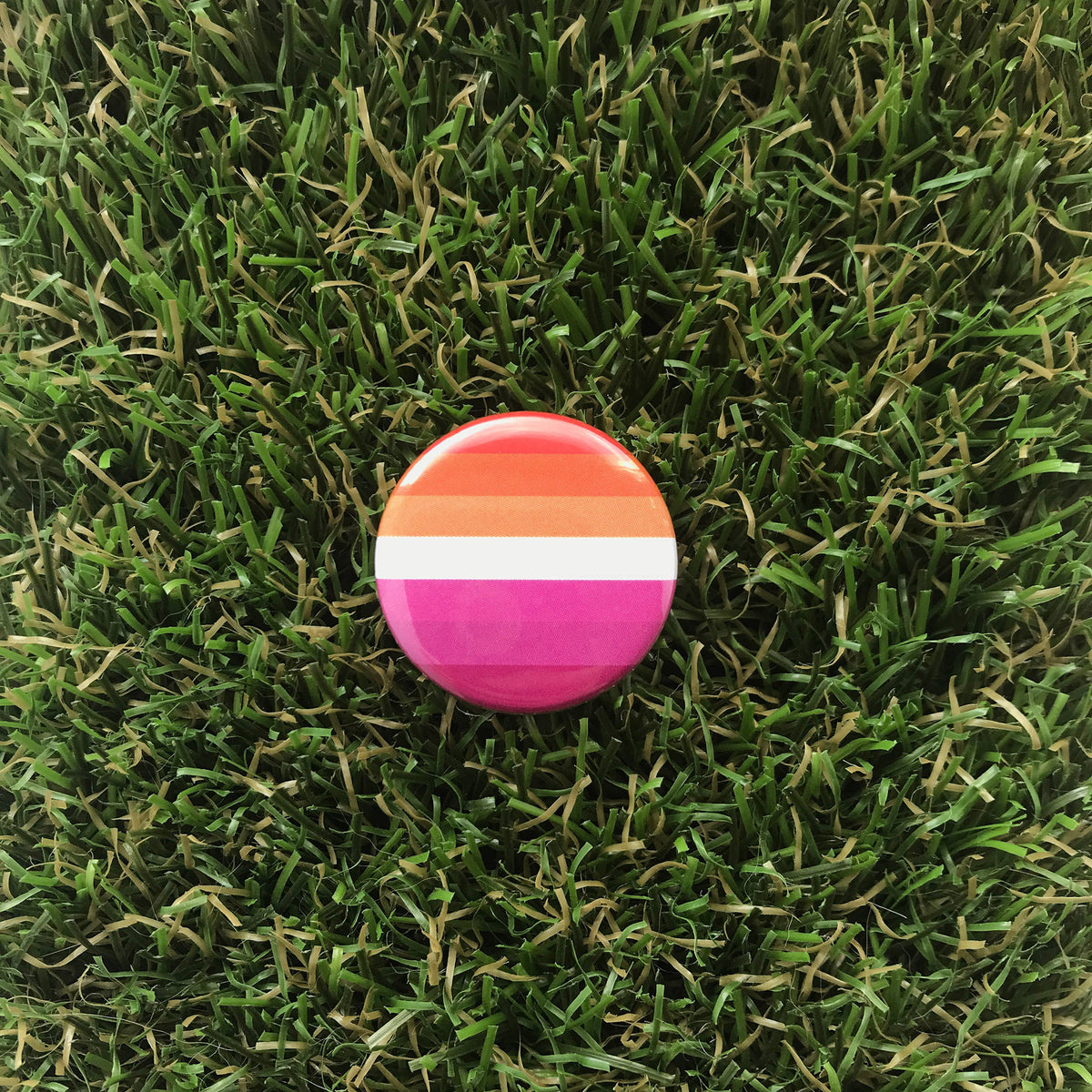 DDD BUTTON PIN - LESBIAN PRIDE FLAG, SUNSET