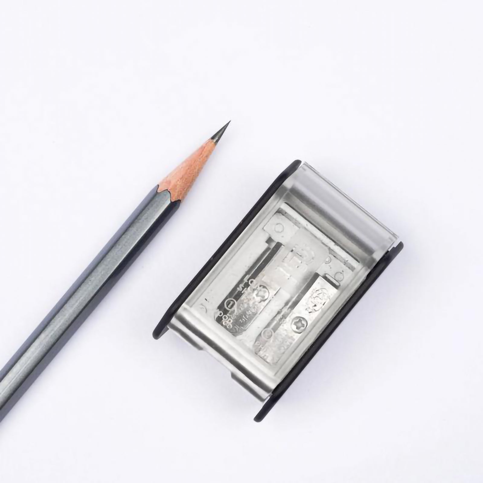BLACKWING LONG POINT TWO-STEP SHARPENER WHITE