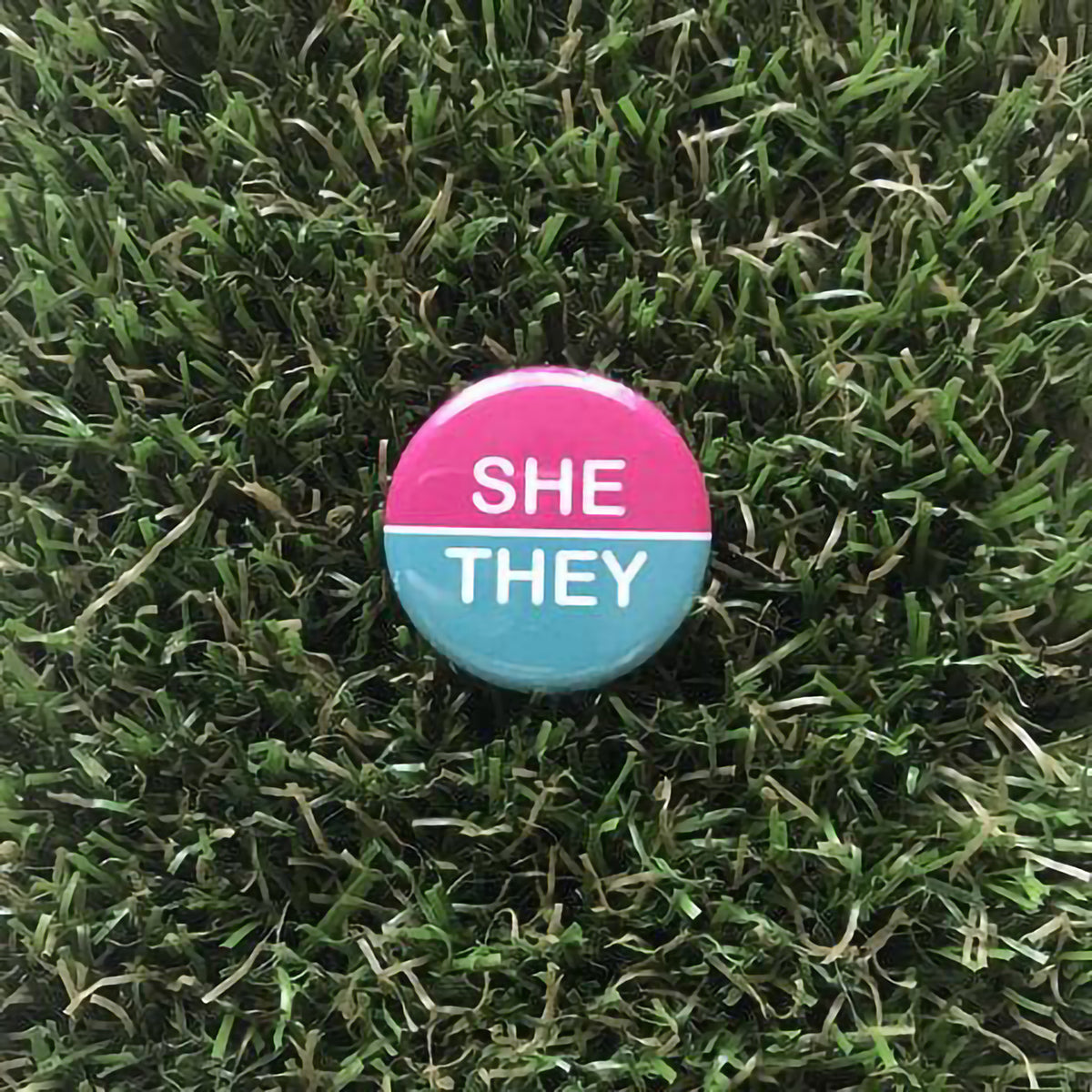 DDD BUTTON PIN - SHE/THEY