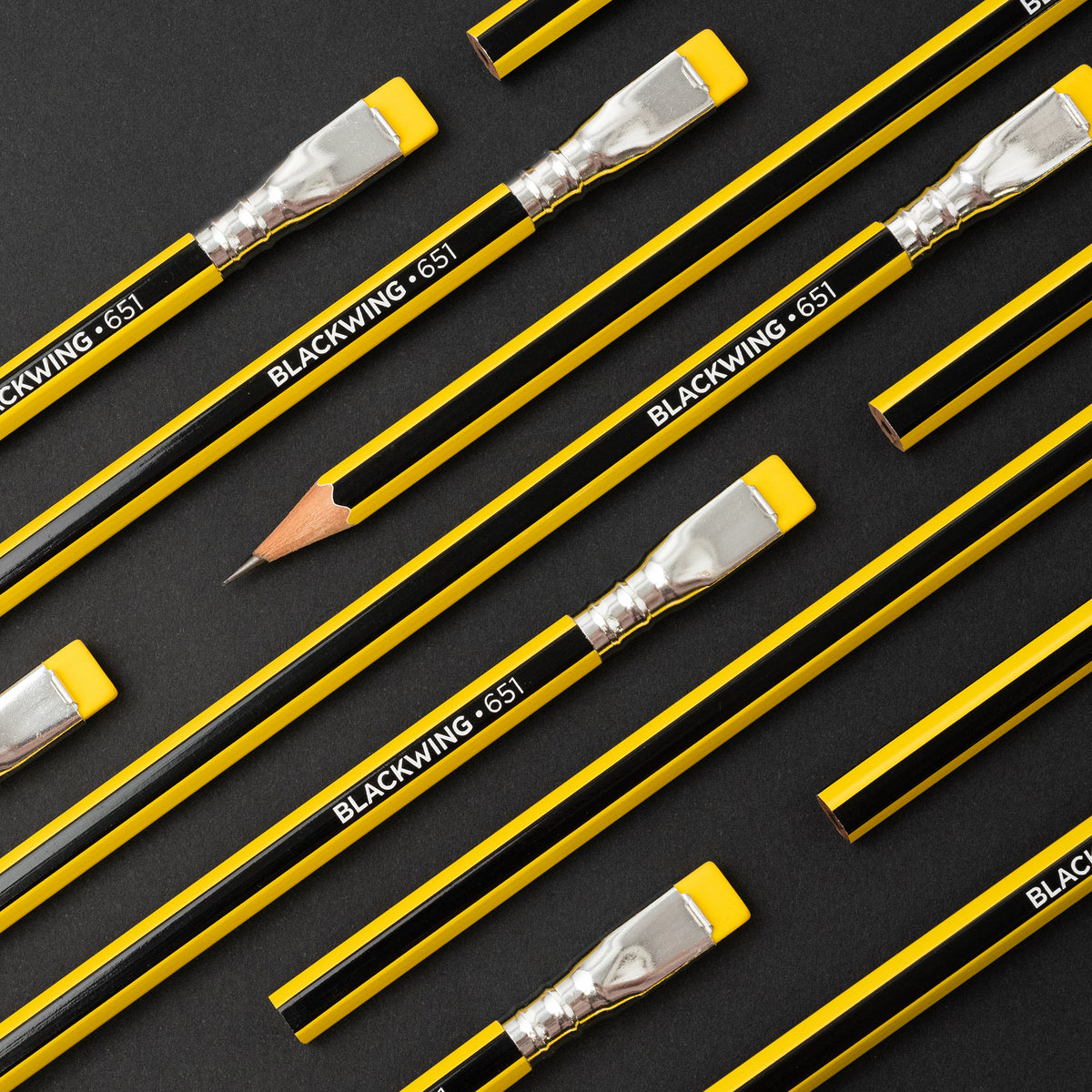 BLACKWING LIMITED EDITION PENCIL VOL. 651 - BRUCE LEE