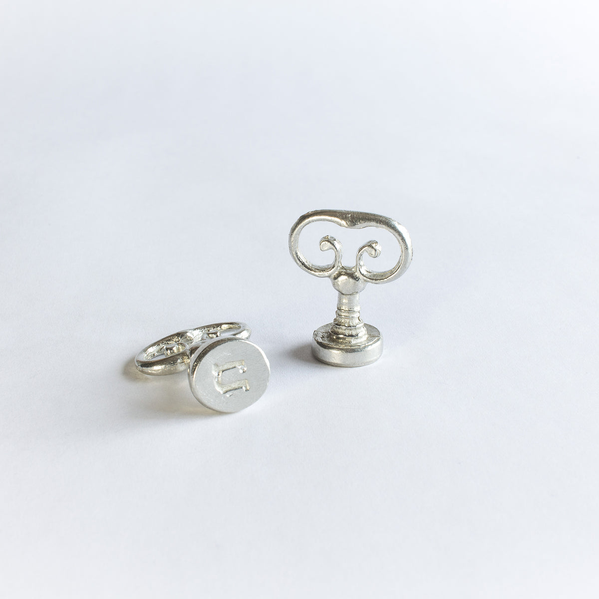 TYPEWRITTER SEAL LETTER N