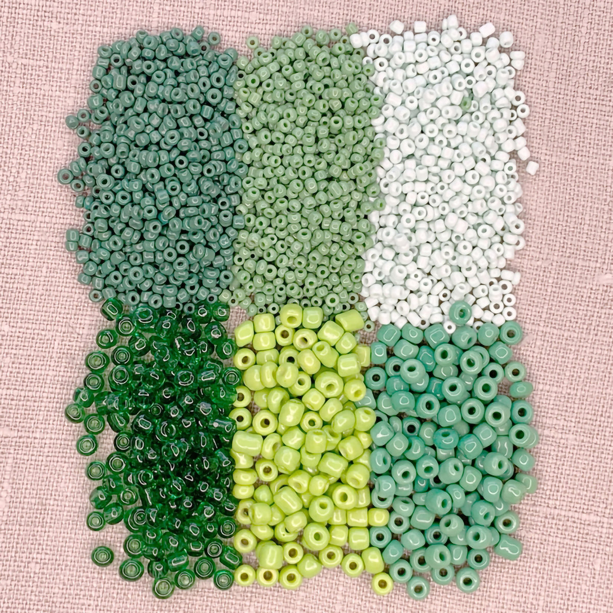 ASSORTED SEED BEAD PACK - GREENS