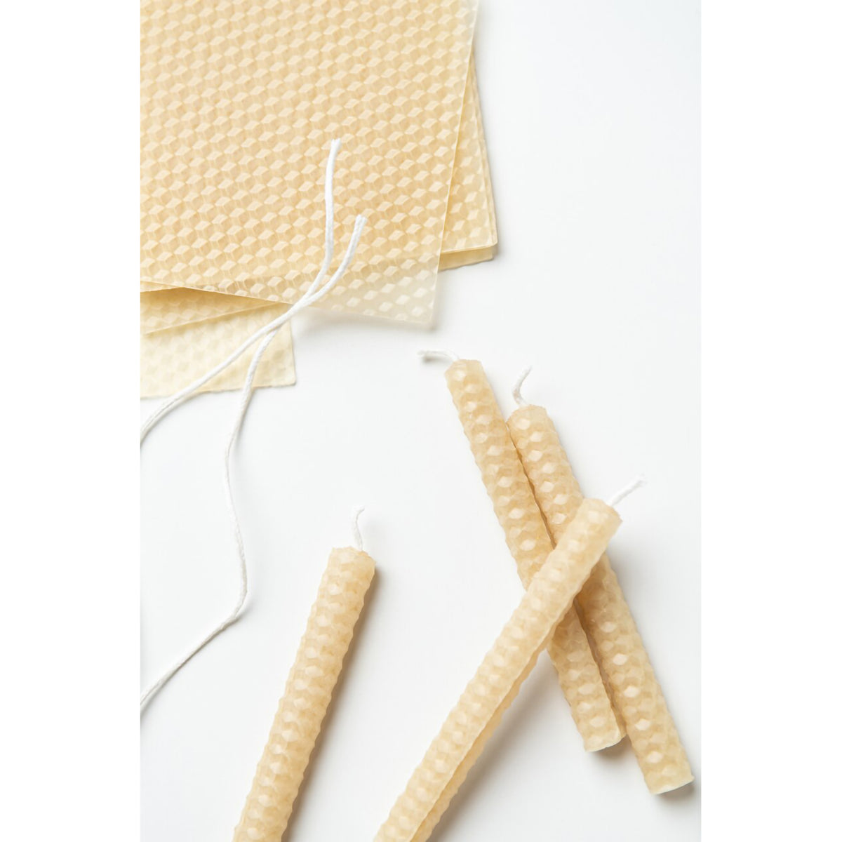 BEESWAX HONEYCOMB CANDLE KIT